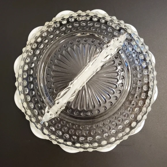 1940s Vntg "Moonstone" Opalescent Hobnail 7 1/2" 2 Part Dish by Anchor Hocking - Picture 8 of 11